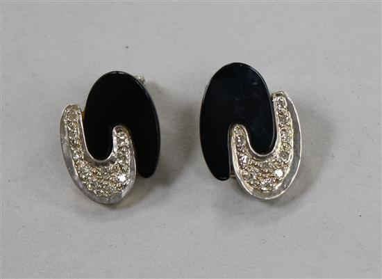 A stylish pair of 18ct gold, diamond and black onyx? ear clips, 20mm.